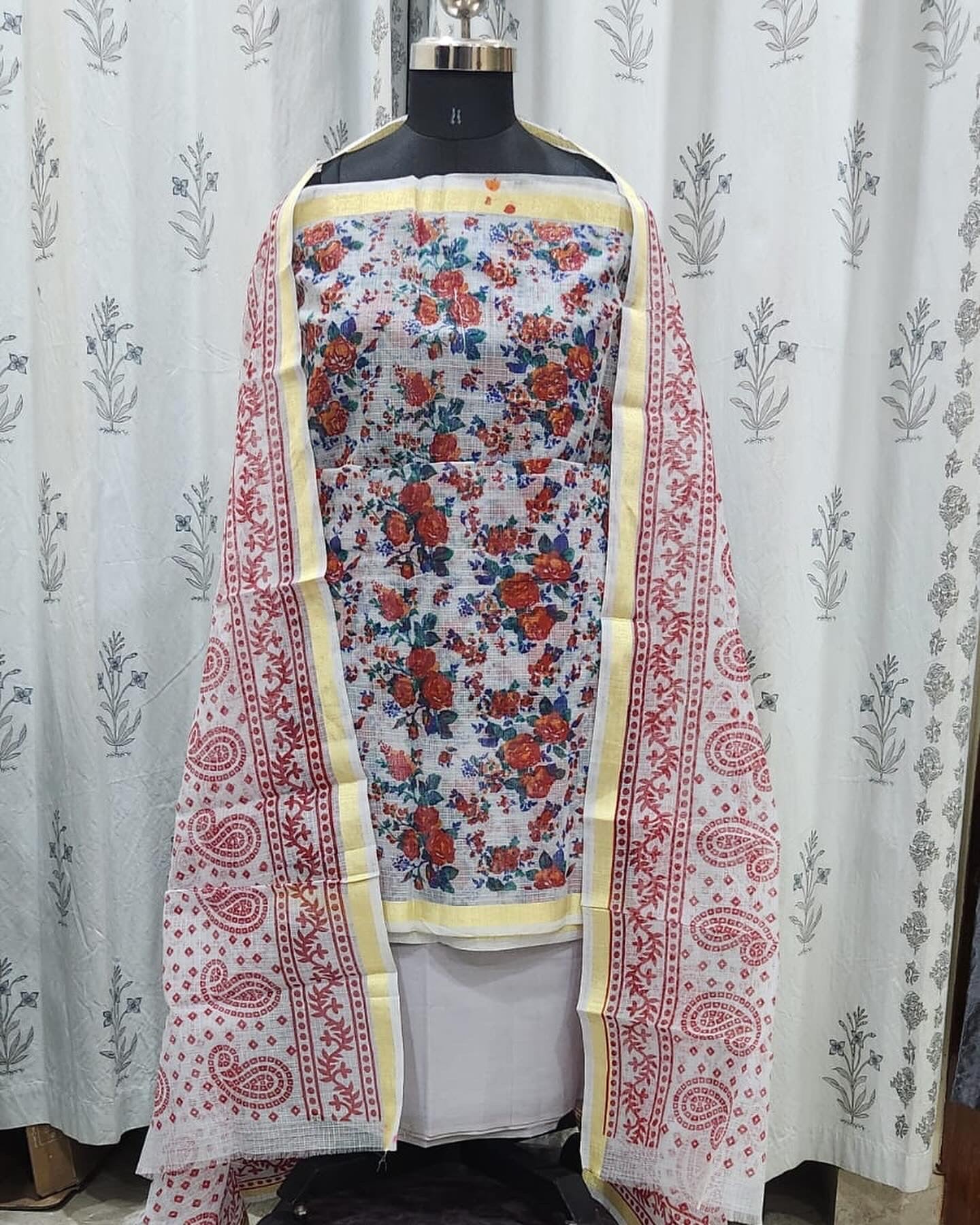 Floral white kota doria suit set