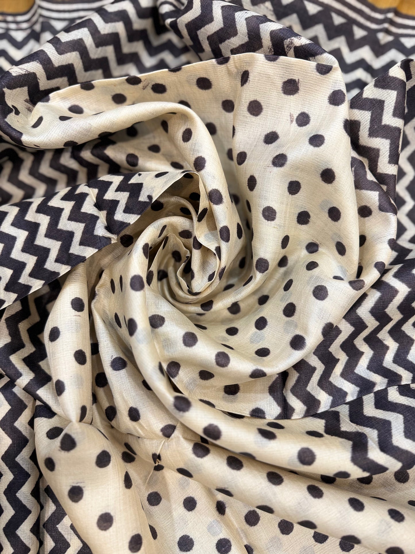 Handwoven Kosa Silk Dupatta