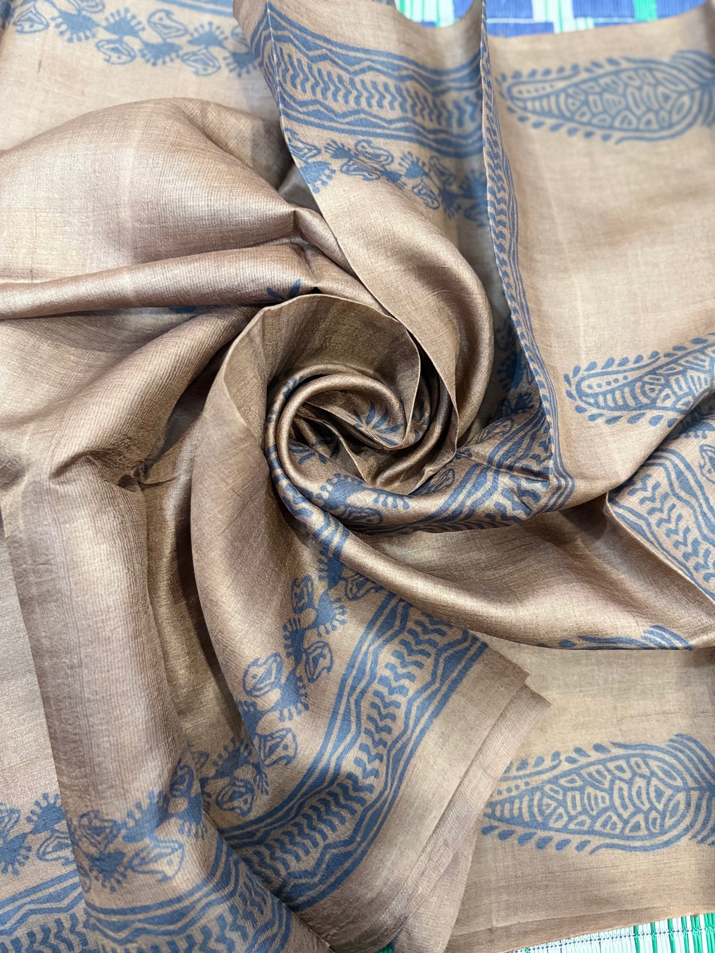 Handwoven Kosa Silk Dupatta