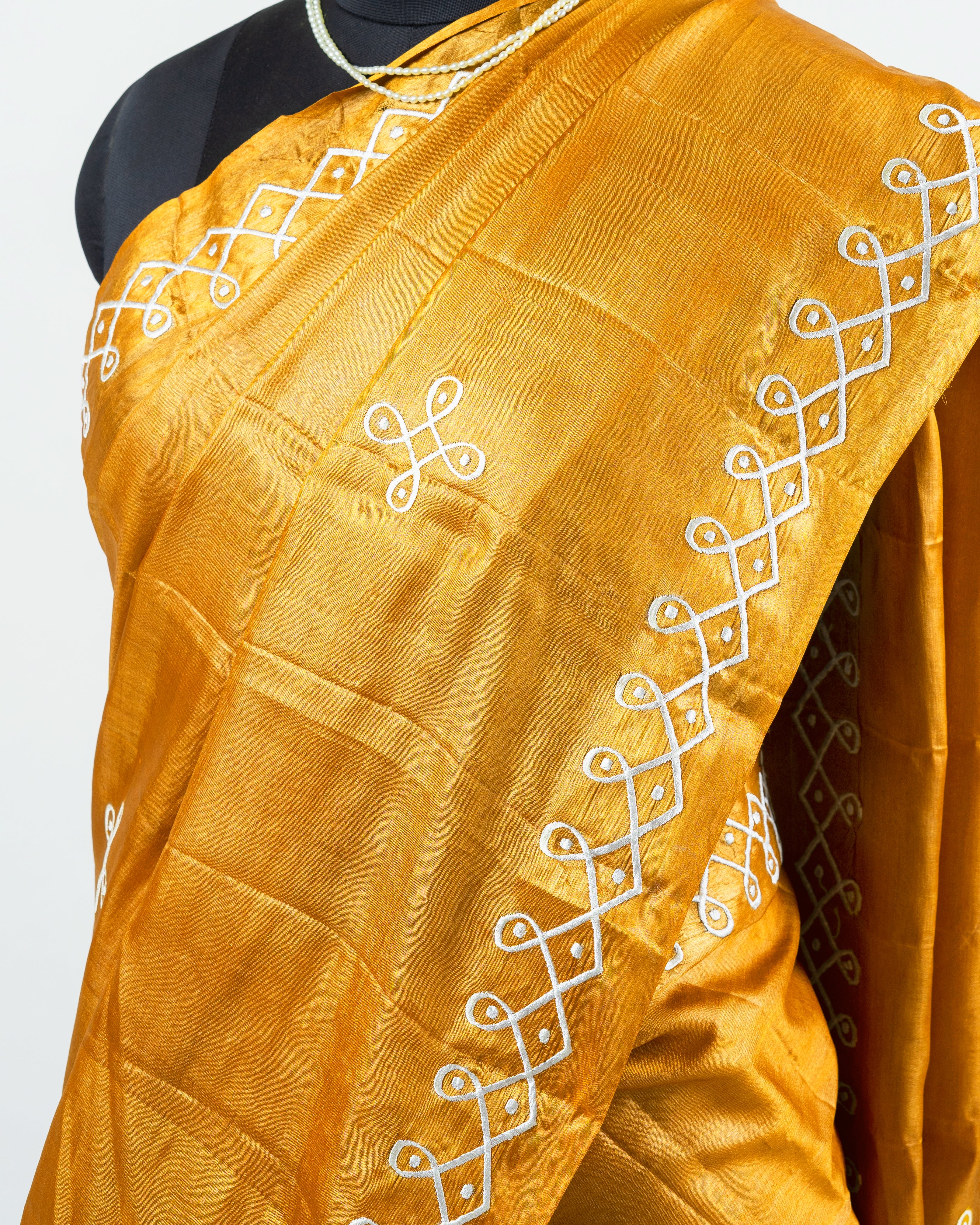 Omnah - Chhattisgarh Kosa silk handloom saree with jala pallu and zari  borders Price: Rs. 8,250 Code: CHT-KK-S14 Colours: Cream, black Length x  width: 6.5 meters x 45.5 inches Weight: 425 grams
