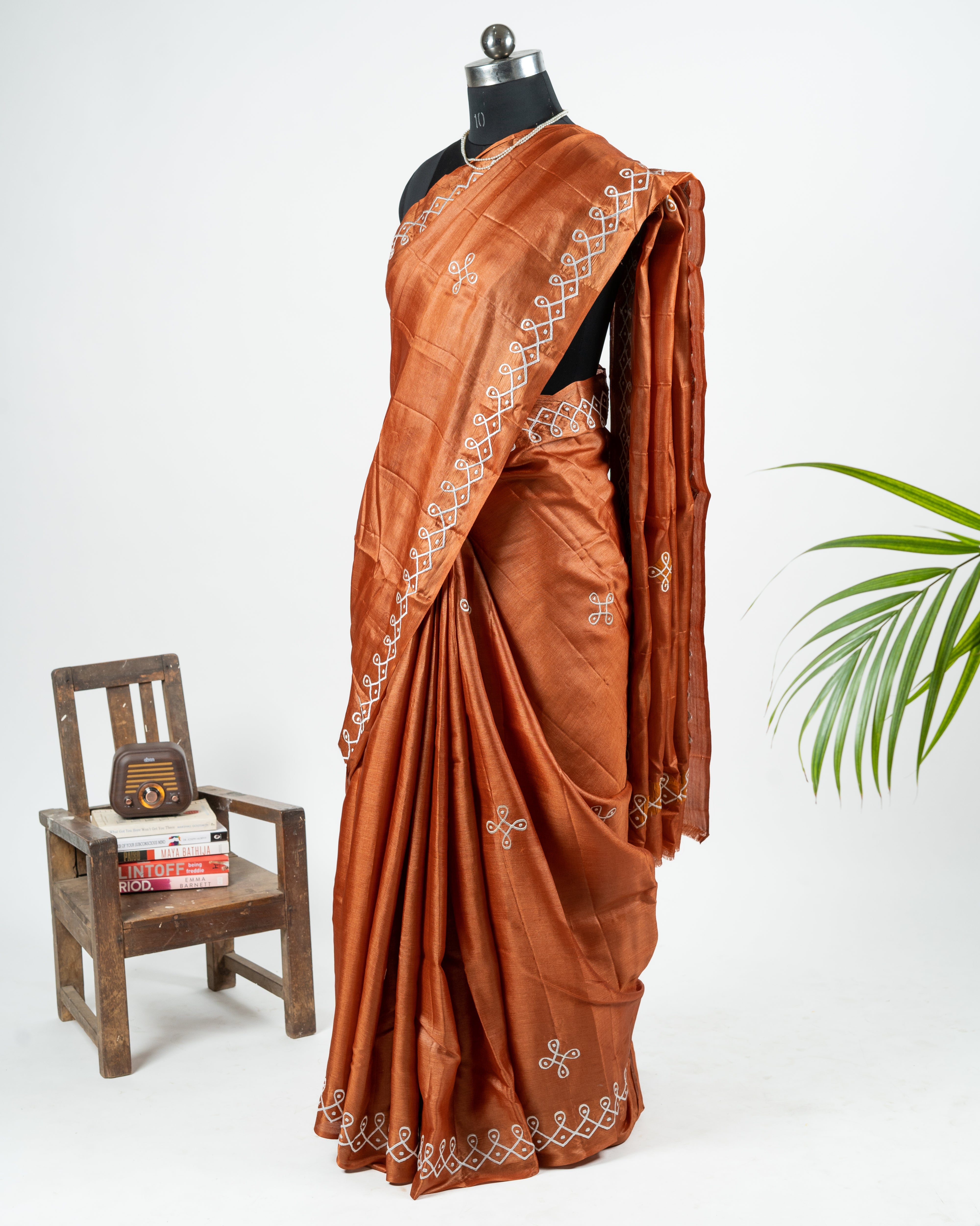 Buy CHHATTISGARH SILK HOUSE Women's Kosa Saree With Blouse Piece (Beige) at  Amazon.in
